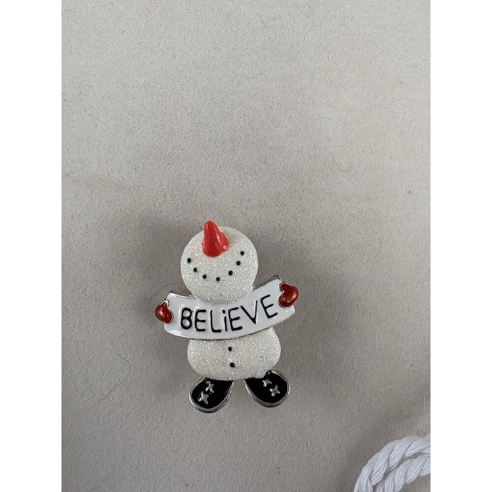 Snowman Believe Brooch Christmas Pin Silver tone enamel 1.75 in
